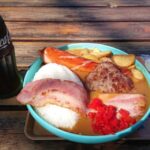 【画像】アメリカのカレーライスって何やねんｗｗｗ10ドルでどんなもんや！？