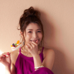 【画像】新田恵海さん、ガチで白くなる