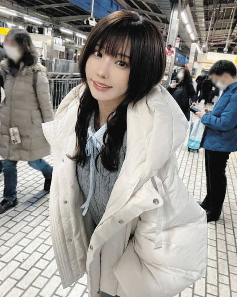 【画像】こちらのえなこさん、かなり可愛いわ!!