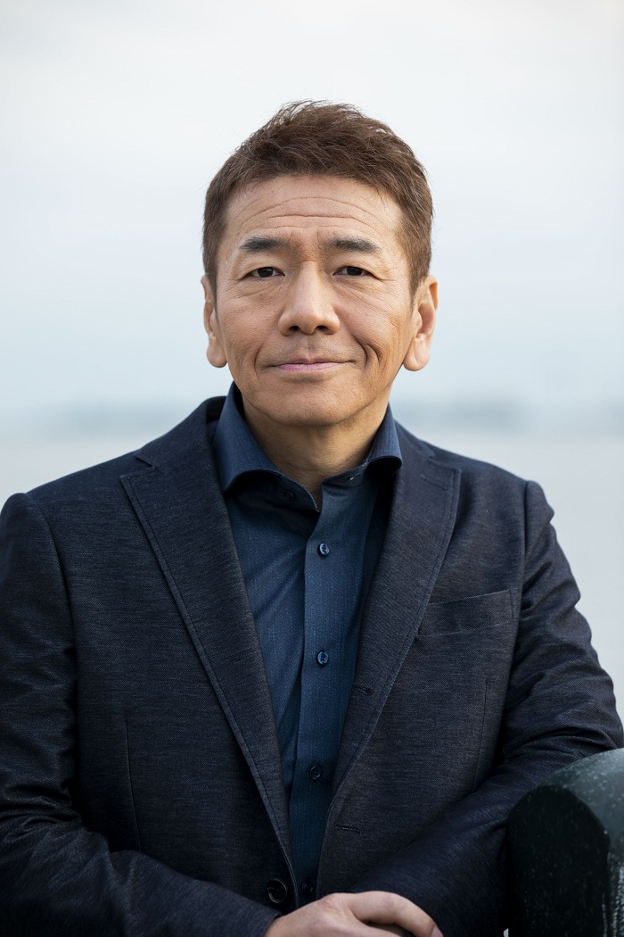 【画像】くりぃむしちゅー上田晋也の部屋着wwwwwwwww