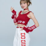 【画像】小林ほのぴ、何故か胸元をスタンプで隠した画像をうｐwwwwwwwwwwwwwwwwwwwwwwwwwwwwwwwwwwwwwwwwwwwwww