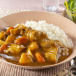 【画像】「朝ごはんからカレー」→アリですか！？ナシですか！？
