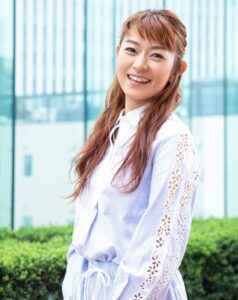 【似てる?】石黒彩さんの「あるお祝い」に別の人が注目されることに