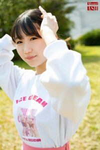 【画像】広本瑠璃ちゃんのおっぱい！