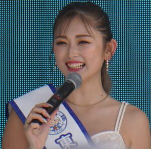 【討論】ゆうちゃみって、身長高いよね！？