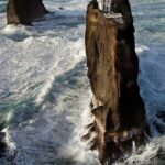 【画像】とんでもないところに住宅が!!