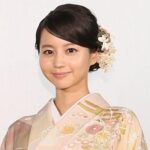 【画像】堀北真希さんの実妹・NANAMI　黒ビキニショット公開！ 「スタイリッシュなデザインで胸の形を綺麗に」