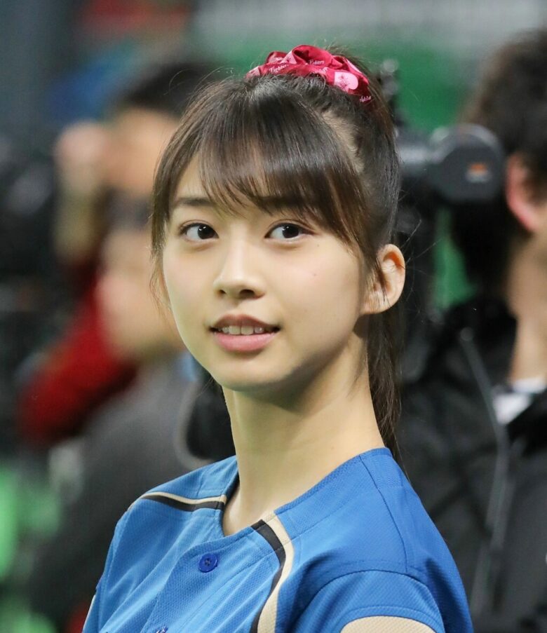 【動画】UTB牧野真莉愛さん、水着姿で自転車に乗る！！