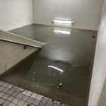 【悲報】地下の駐車場、大雨によりとんでもないことになる
