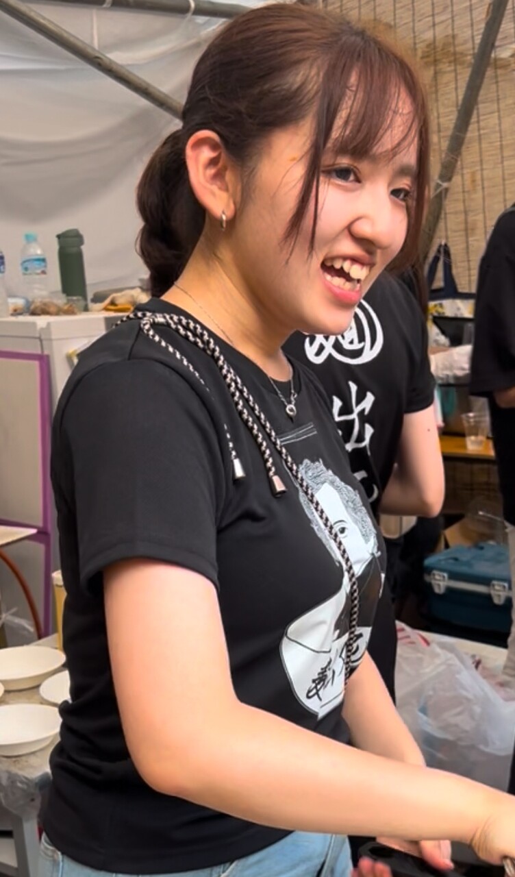 【画像】大学の巨乳先輩、エロすぎ