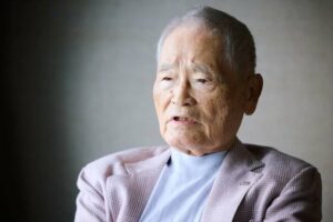 【画像7枚】亀井静香（８８）さんの現在の姿がこちら