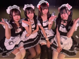 【画像】メイドさん達「さぁ、誰をお持ち帰りしますか！？」