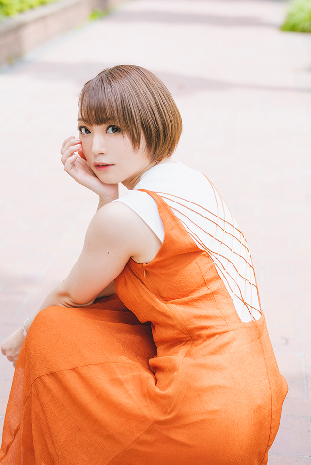 【画像】美人声優・井澤詩織ちゃん(38)の最新コスプレが良いね！