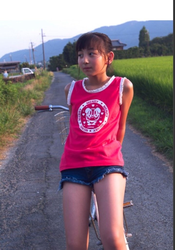 【画像】田舎で可愛い少女を見つけました！