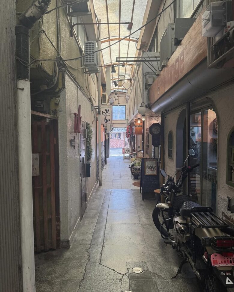 【討論】一見、入りづらい裏路地なんだけど…