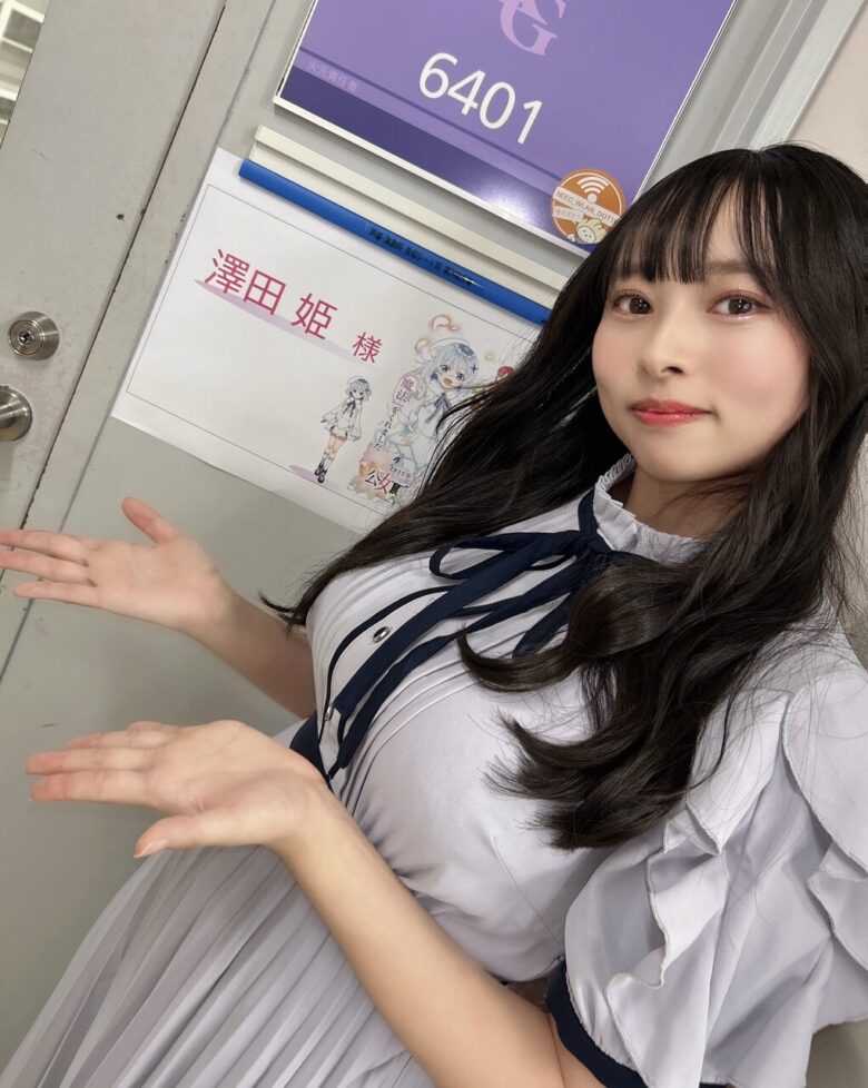 【画像】新人声優さん、とんでもない巨乳の持ち主だった