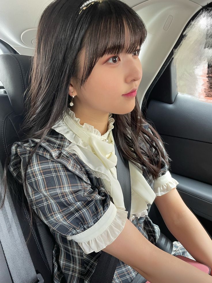 【画像】この岡村美波さん、ちょっとエチ