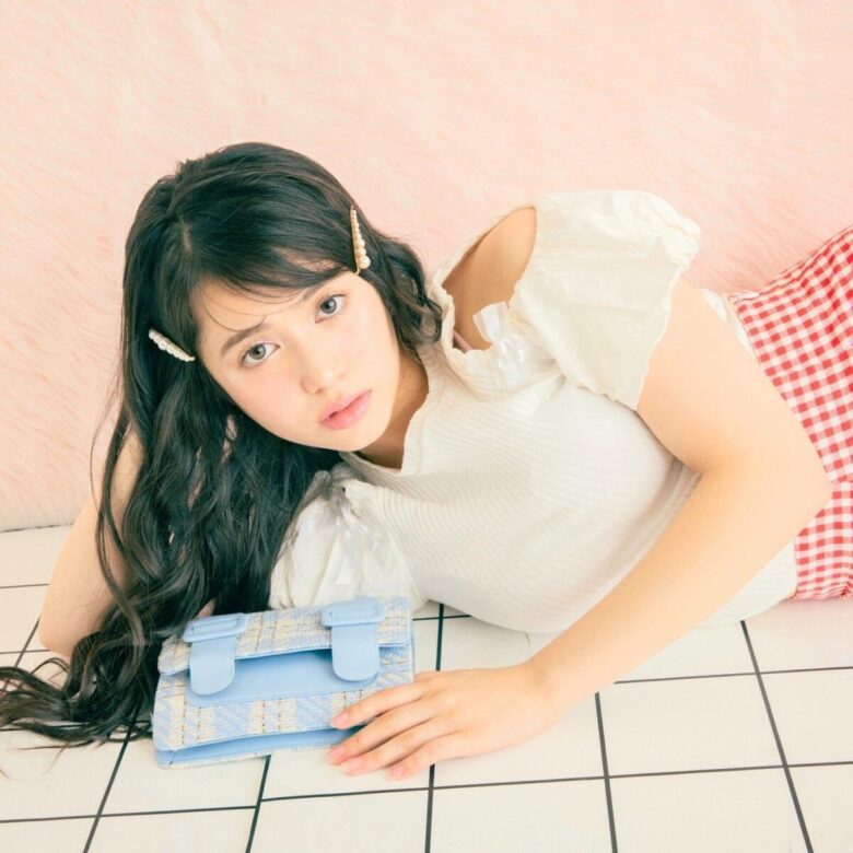 【画像9枚】14歳にしてヒップ93㎝を公表した元天才てれびくんのてれび戦士JK(15)さん、上半身も成長中