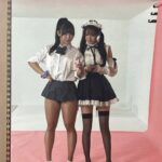 【画像】ミニスカJKさん！？の脚！！