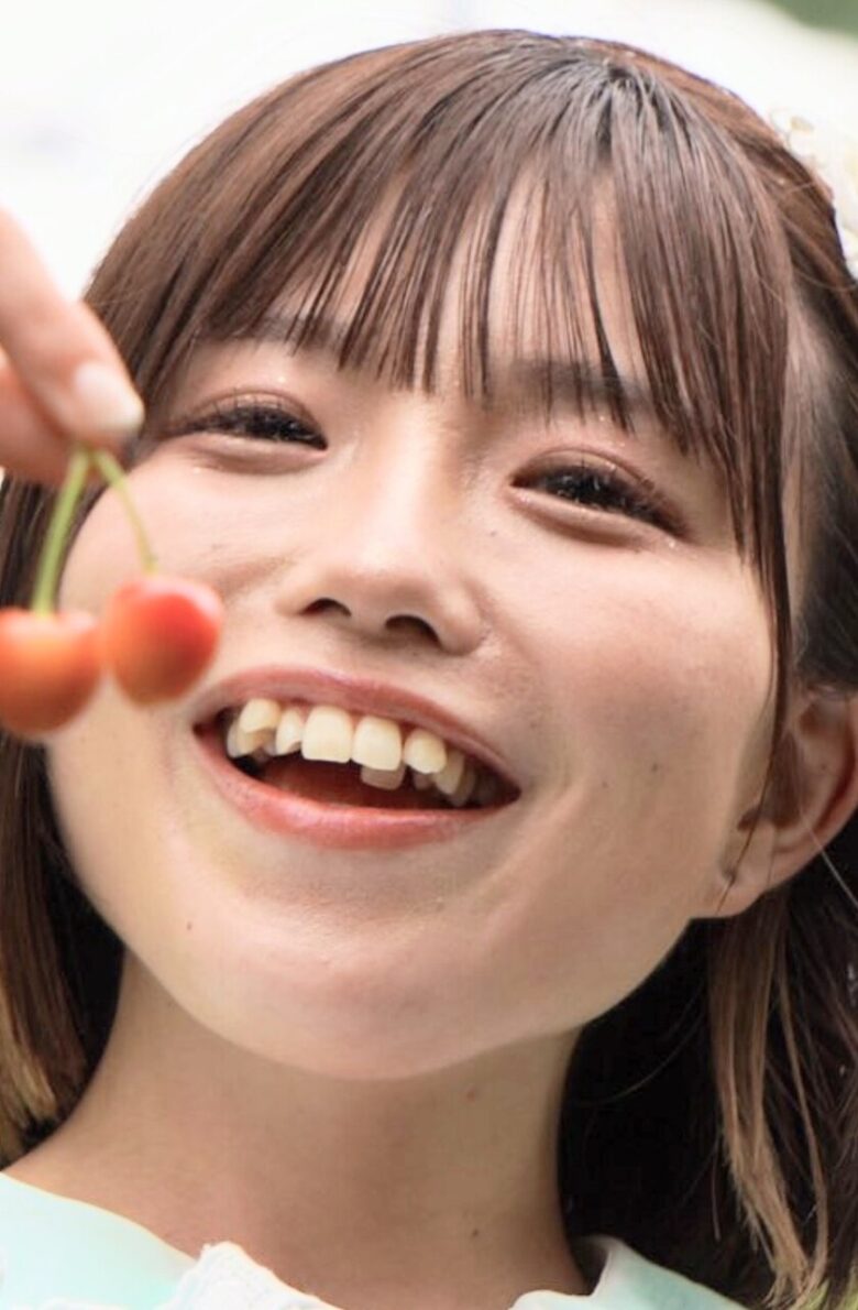 【画像】八重歯女子さんは好きですか？