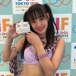 【アイドル】青柳佑芽さんが、カワイイおっぱいしてる！
