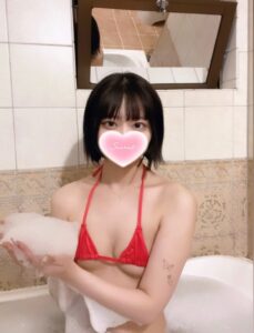 【画像】お風呂場でこのレベルのキツネ系女子が出てきたらどうする？🦊