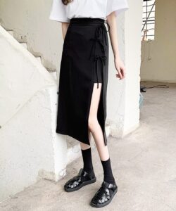 【画像】女のファッション詳しい人に聞きたいんだけど、こういうスカートって存在しないの？